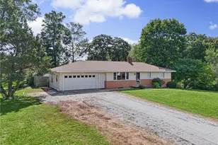 1264 Everbright Dr, Uniontown, OH 44685 - Photo 32