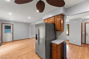 7404 Hidden Glen Dr, Amherst, OH 44001 - Photo 14