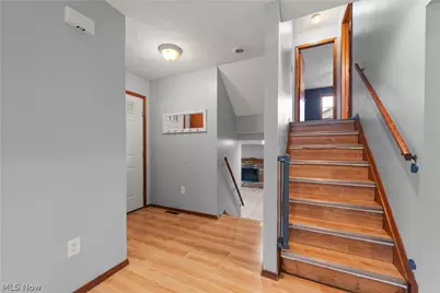 7404 Hidden Glen Drive, Amherst, OH 44001 - Photo 16