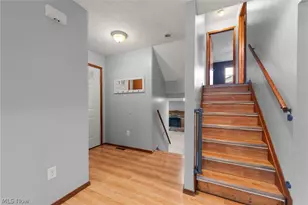 7404 Hidden Glen Dr, Amherst, OH 44001 - Photo 16