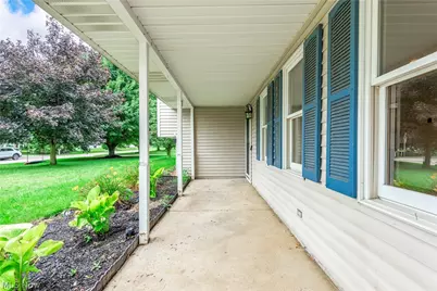 7404 Hidden Glen Drive, Amherst, OH 44001 - Photo 2