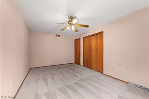 7404 Hidden Glen Dr, Amherst, OH 44001 - Photo 18