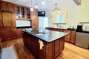 207 Washington St, Marietta, OH 45750 - Photo 12