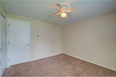 1719 Narragansett Boulevard, Lorain, OH 44053 - Photo 26