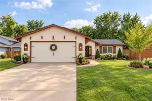 1719 Narragansett Blvd, Lorain, OH 44053 - Photo 2