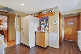 560 E Milton St, Alliance, OH 44601 - Photo 6