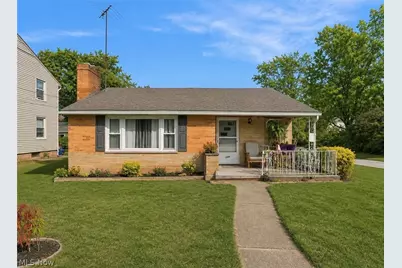 560 E Milton Street, Alliance, OH 44601 - Photo 2