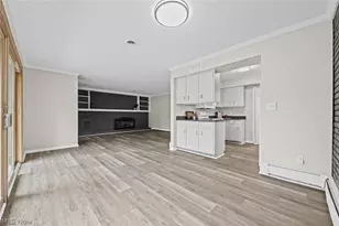 8579 Tanglewood Trail, Chagrin Falls, OH 44023 - Photo 6