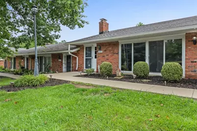 8579 Tanglewood Trail, Chagrin Falls, OH 44023 - Photo 26
