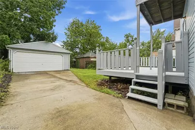 1474 Rosewood Avenue, Oakwood, OH 44107 - Photo 40