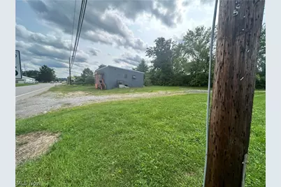 4325 Roseville Road, Zanesville, OH 43701 - Photo 2