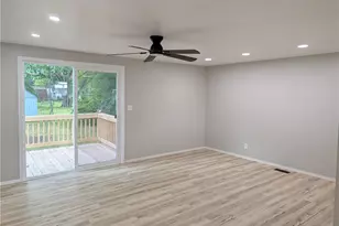 100 Chaucer, Elyria, OH 44035 - Photo 8
