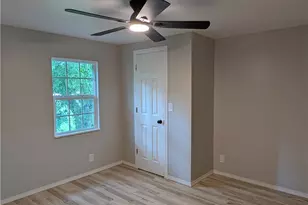 100 Chaucer, Elyria, OH 44035 - Photo 14