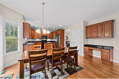 5158 Merrit Drive, Sagamore Hills, OH 44067 - Photo 12