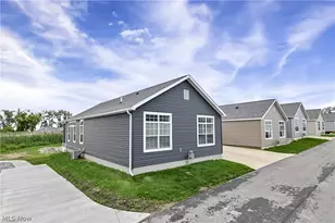 10850 E Bayshore Rd, Marblehead, OH 43440 - Photo 6