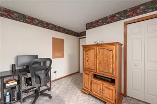 1016 Cooper's Run, Amherst, OH 44001 - Photo 18