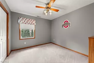1016 Cooper's Run, Amherst, OH 44001 - Photo 28