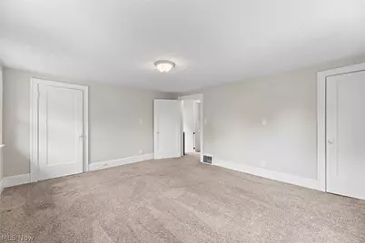 815 Grant Avenue, Cuyahoga Falls, OH 44221 - Photo 18