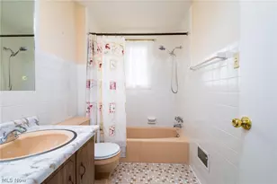 2081 Eve Dr, Steubenville, OH 43952 - Photo 20