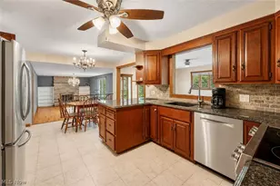 679 S Lake St, Amherst, OH 44001 - Photo 12