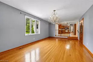 679 S Lake St, Amherst, OH 44001 - Photo 8