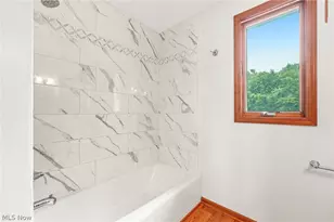 679 S Lake St, Amherst, OH 44001 - Photo 28