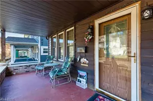 13 Prospect St, Bridgeport, OH 43912 - Photo 4