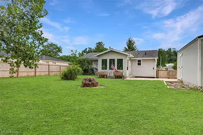 347 Sylvia Drive, Chardon, OH 44024 - Photo 4