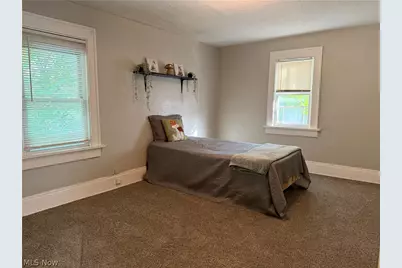 1333 Manchester Road, Akron, OH 44307 - Photo 14