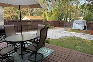 1333 Manchester Rd, Akron, OH 44307 - Photo 26