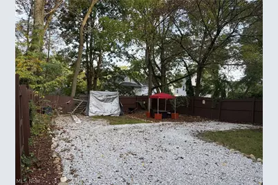 1333 Manchester Road, Akron, OH 44307 - Photo 28