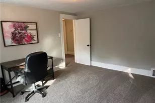 1333 Manchester Rd, Akron, OH 44307 - Photo 16