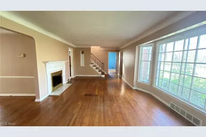 3074 Keswick Road, Huber Heights, OH 44120 - Photo 4
