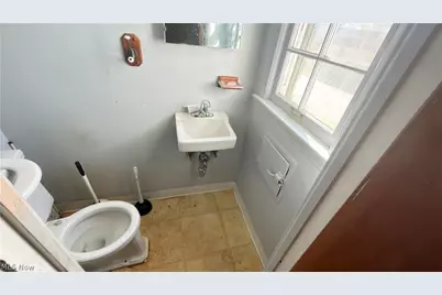 3074 Keswick Road, Huber Heights, OH 44120 - Photo 10
