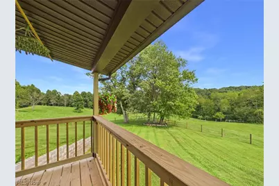 827 Darnold Road, Vincent, OH 45784 - Photo 10