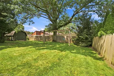 1451 Doncaster Drive, Youngstown, OH 44511 - Photo 34