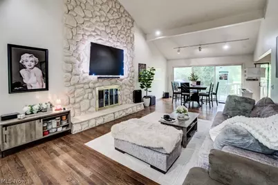 17444 Long Meadow Trail, Chagrin Falls, OH 44023 - Photo 6