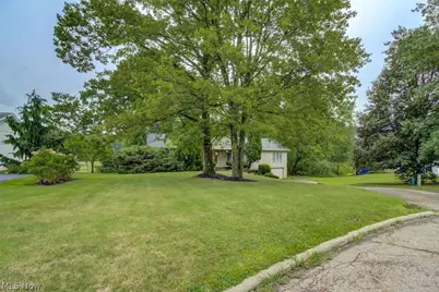 17444 Long Meadow Trail, Chagrin Falls, OH 44023 - Photo 32
