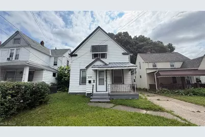2193 W 104th Street, Loveland, OH 44102 - Photo 2