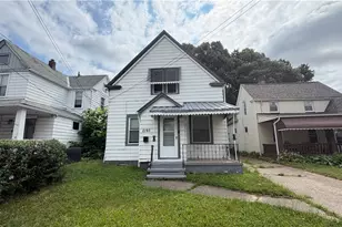 2193 W 104th St, Loveland, OH 44102 - Photo 2