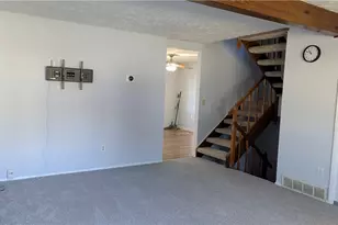 7376 Willow Run Dr, Mentor, OH 44060 - Photo 6