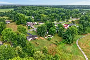 16761 Indian Hollow Rd, Grafton, OH 44044 - Photo 10