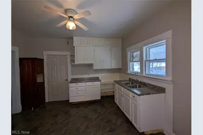 19314 Cherokee Avenue #1, Loveland, OH 44119 - Photo 6