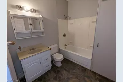 19314 Cherokee Avenue #1, Loveland, OH 44119 - Photo 8