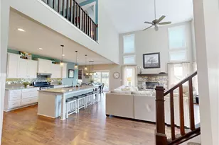 13605 Carrington Dr, Grafton, OH 44044 - Photo 8