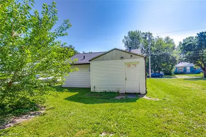 1022 Merton Avenue, Akron, OH 44306 - Photo 16