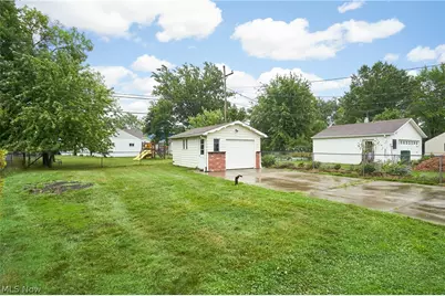 29632 Fairway Boulevard, Willowick, OH 44095 - Photo 24