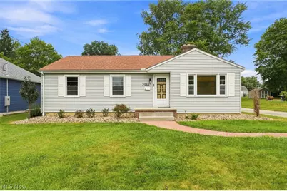 2944 Howell Drive, Poland, OH 44514 - Photo 2