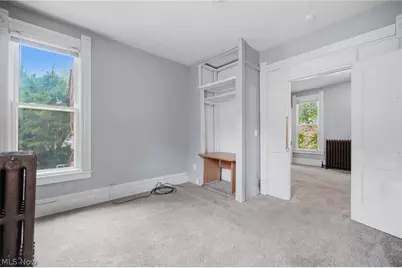 934 Middle Avenue, Elyria, OH 44035 - Photo 8