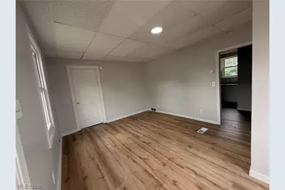 933 Ashland Road, Mansfield, OH 44905 - Photo 10